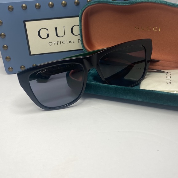 Auth - New - Gucci Sunglasses Unisex GG0926S 001 Black-Green/Grey 57-16-145mm - Picture 13 of 13